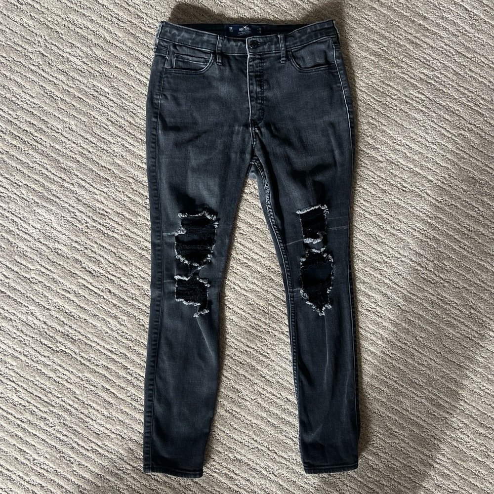Hollister Women's Black Ripped Skinny Jeans